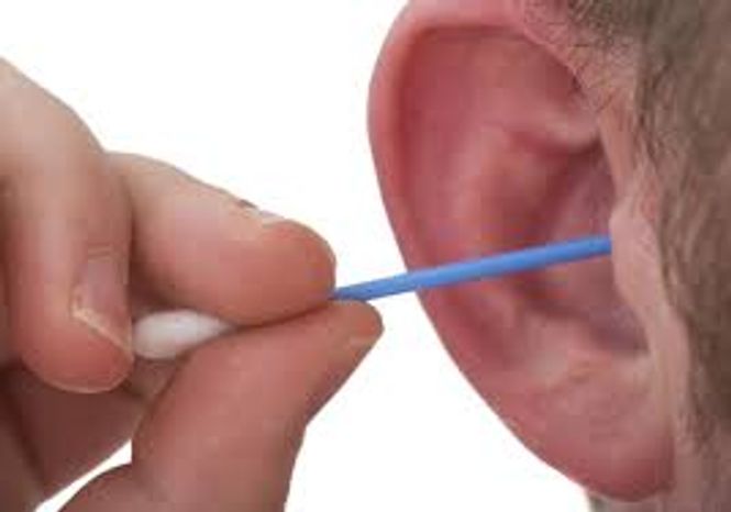 Hovedbilde Q-tips med ørevoks